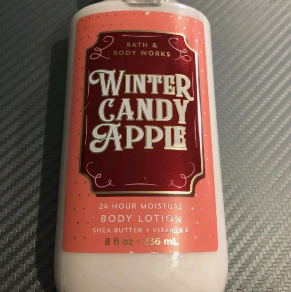 Bath And Body Works Winter Candy Apple Body Lotion
